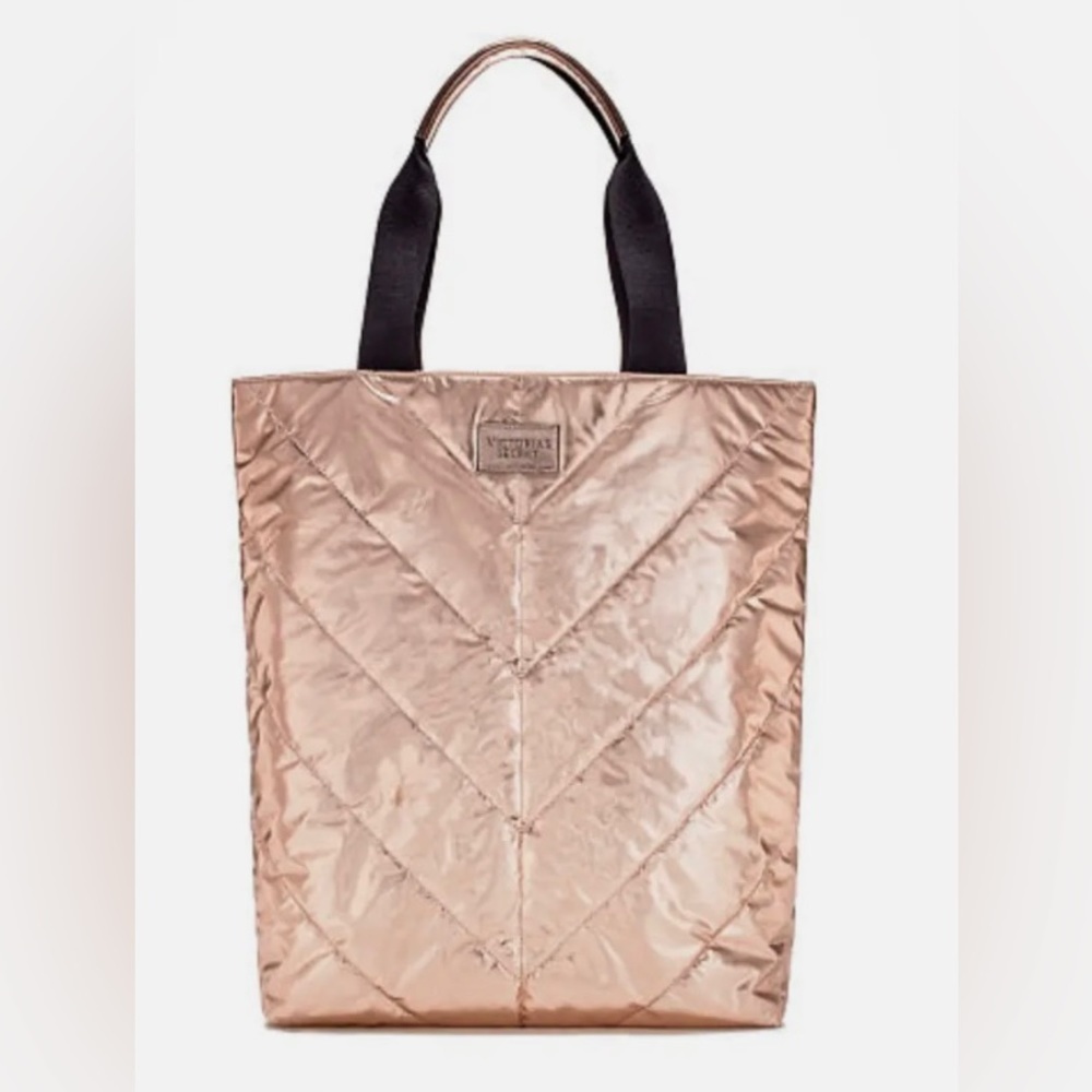 NWT Victoria's Secret Rose Gold Metallic Bag Quilted Weekender Limited Edition - Picture 1 of 9